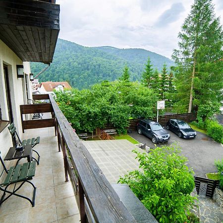 Casa Traian Hotel Sinaia Exterior photo